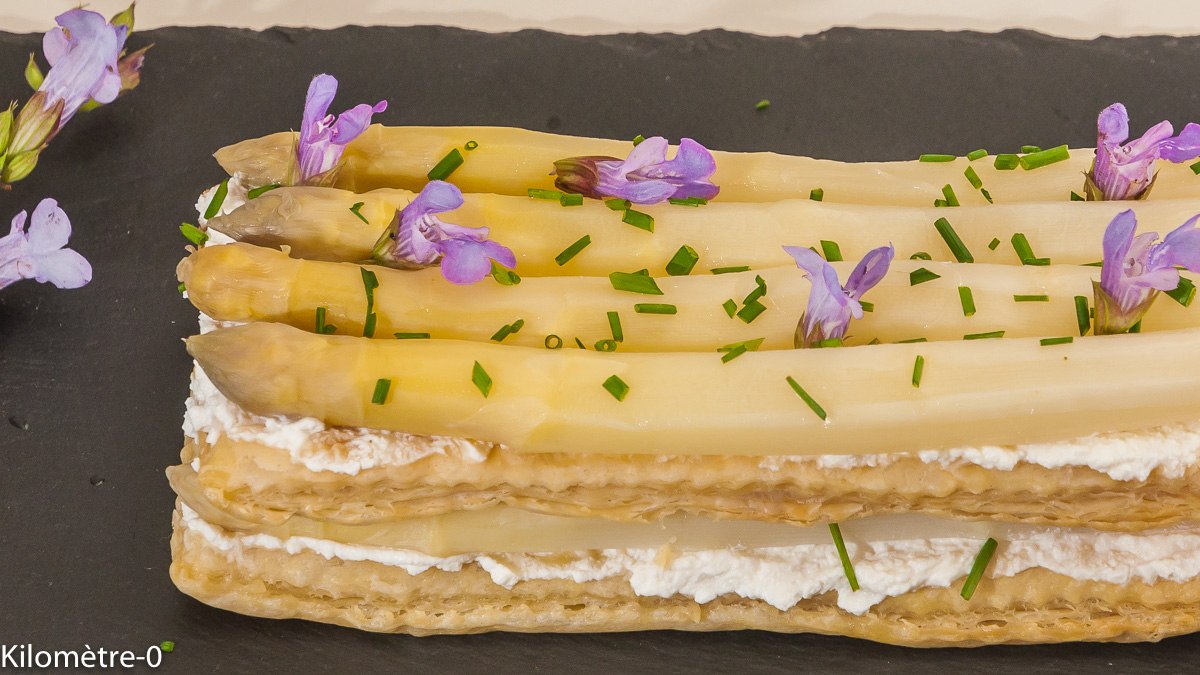 Photo de recette de feuilleté d'asperges, ricotta, entrée, printanière, facile Kilomètre-0, blog de cuisine réalisée à partir de produits locaux et issus de circuits courts