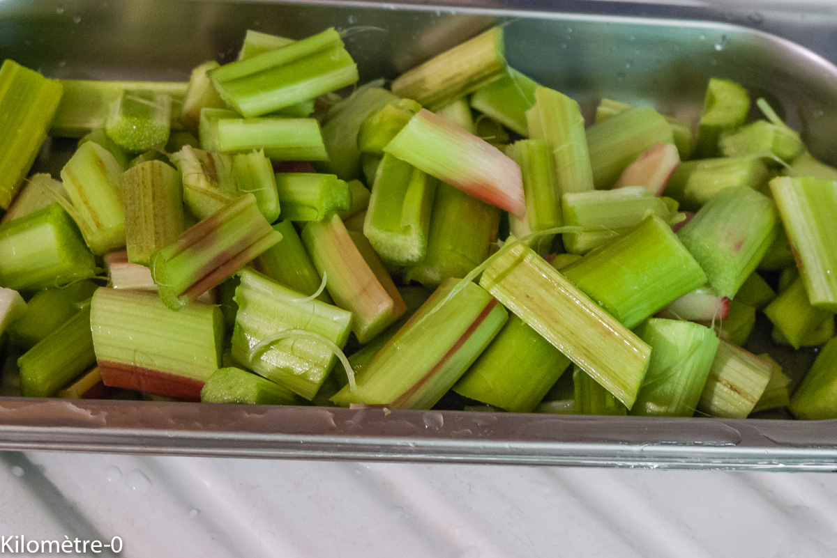 Photo de recette de rhubarbe, four vapeur de Kilomètre-0, blog de cuisine réalisée à partir de produits locaux et issus de circuits courts