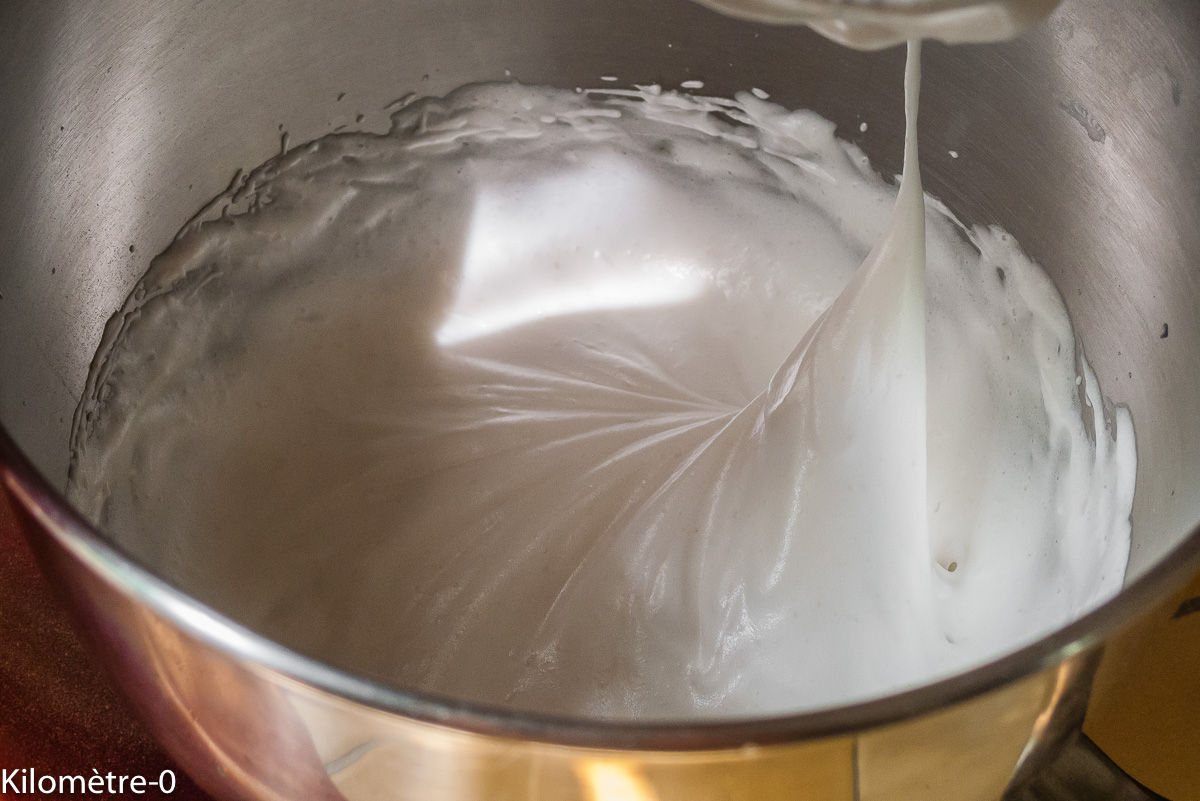 Photo de recette de blanc d'oeuf, bec d'oiseau, blancs en neige de Kilomètre-0, blog de cuisine réalisée à partir de produits locaux et issus de circuits courts