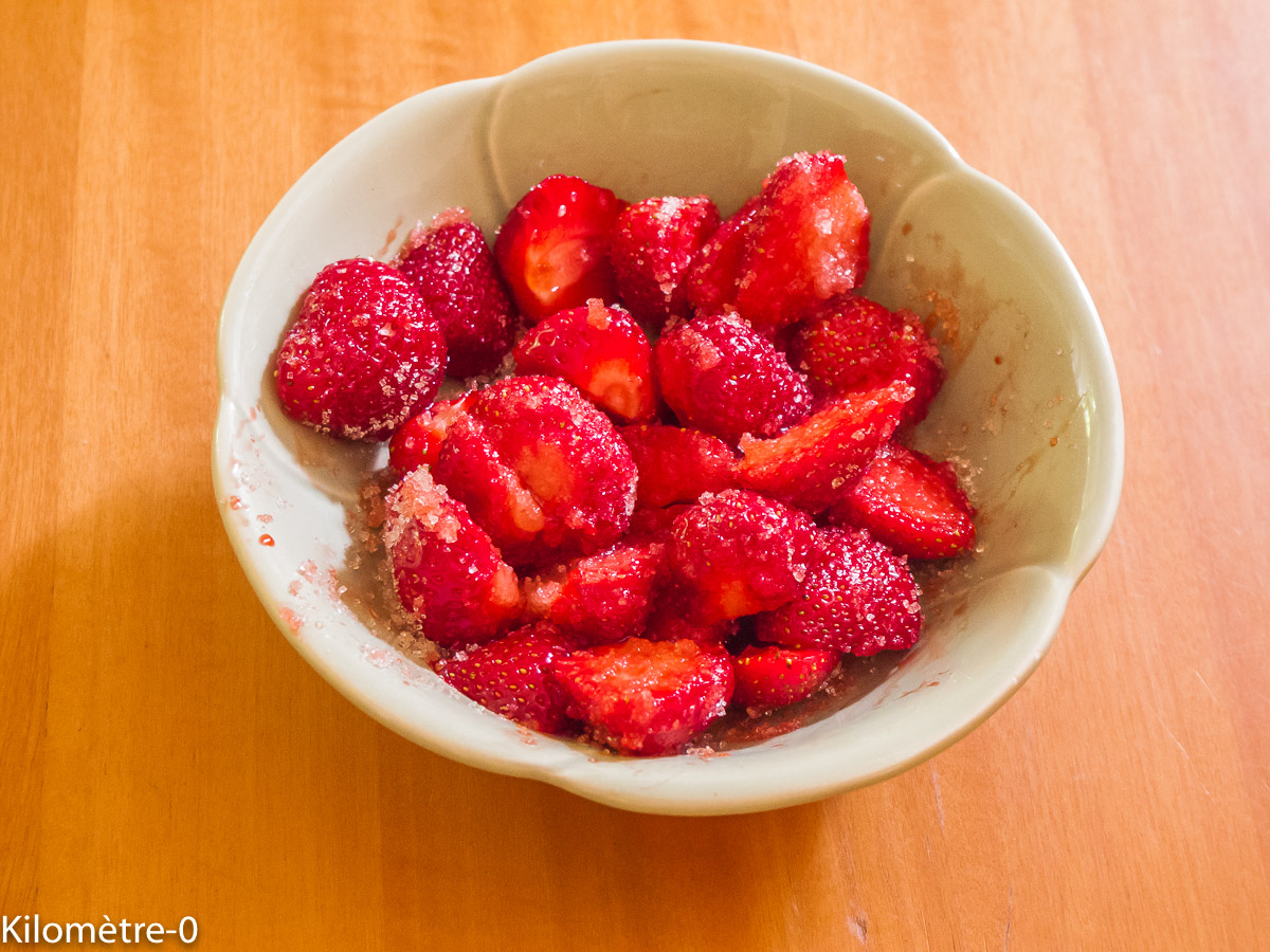 Photo de recette de fraises de Kilomètre-0, blog de cuisine réalisée à partir de produits locaux et issus de circuits courts
