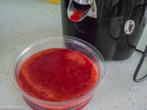 Photo de recette de coulis de fraises de Kilomètre-0, blog de cuisine réalisée à partir de produits locaux et issus de circuits courts