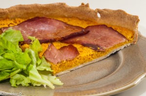 Photo de recette de tarte aux carottes et bacon, facile, légère de Kilomètre-0, blog de cuisine réalisée à partir de produits locaux et issus de circuits courts