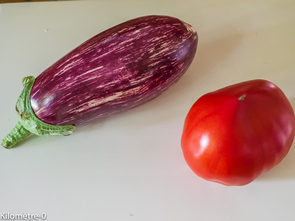 Photo de recette d'aubergine et de tomate Kilomètre-0, blog de cuisine réalisée à partir de produits locaux et issus de circuits courts
