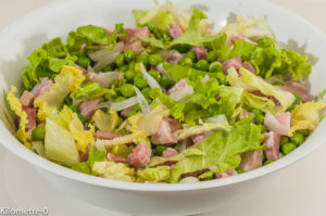 Photo de recette de salade de petits pois à la française, jambon, facile, rapide de Kilomètre-0, blog de cuisine réalisée à partir de produits locaux et issus de circuits courts