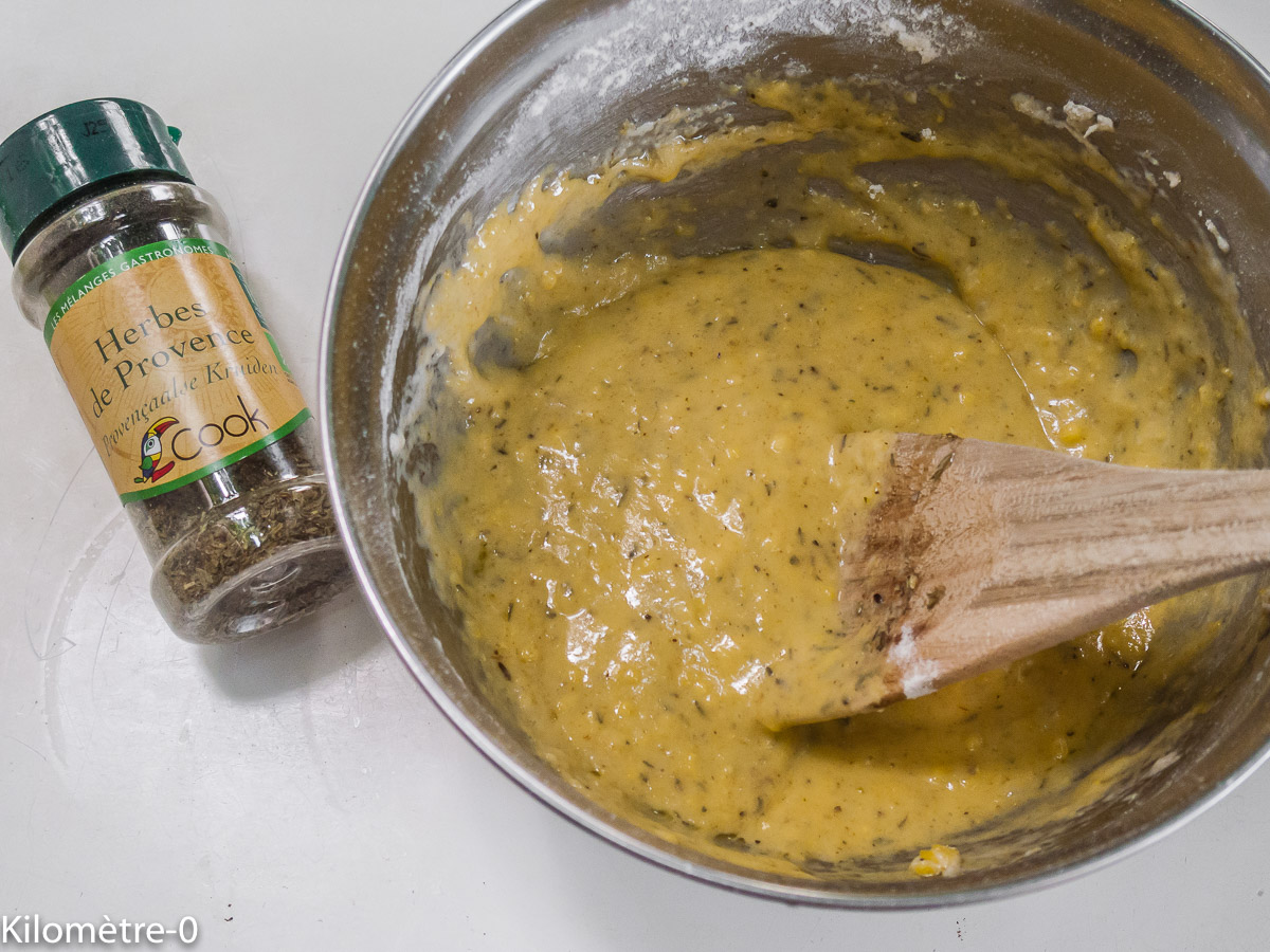 Photo de recette de madeleines salées de Kilomètre-0, blog de cuisine réalisée à partir de produits locaux et issus de circuits courts