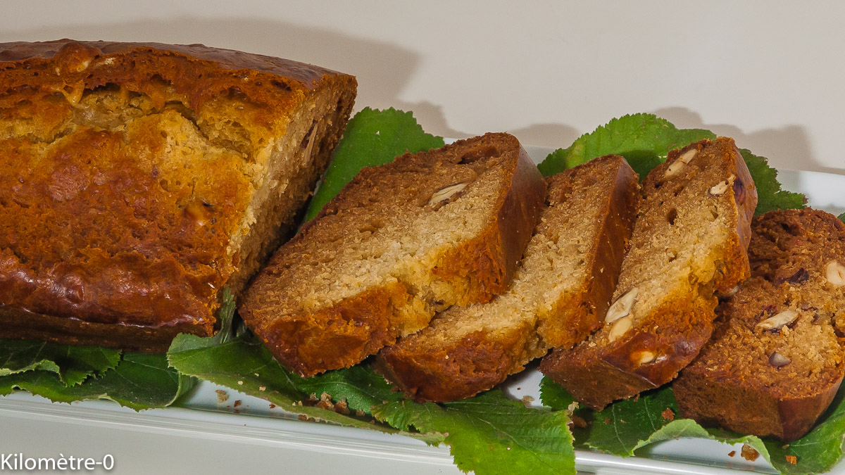 Photo de recette de gâteau facile, noisettes, miel, dessert, Kilomètre-0, blog de cuisine réalisée à partir de produits locaux et issus de circuits courts
