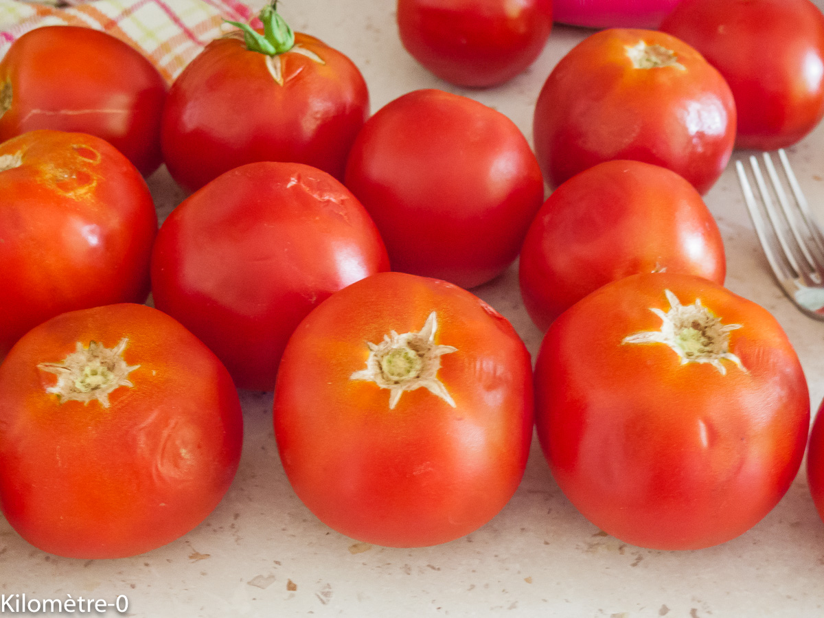 Photo de recette de tomates, farcies, été, facile, rapide, légère de Kilomètre-0, blog de cuisine réalisée à partir de produits locaux et issus de circuits courts