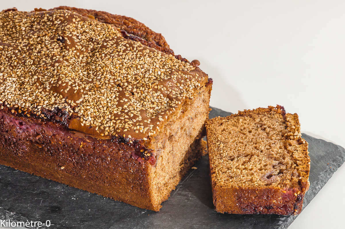 Photo de recette de gâteau du matin, Bretagne, farine de sarrasin, blé noir, framboises, fruits rouges, petit déjeuner, gâteau, goûter, facile, rapide de  Kilomètre-0, blog de cuisine réalisée à partir de produits locaux et issus de circuits courts