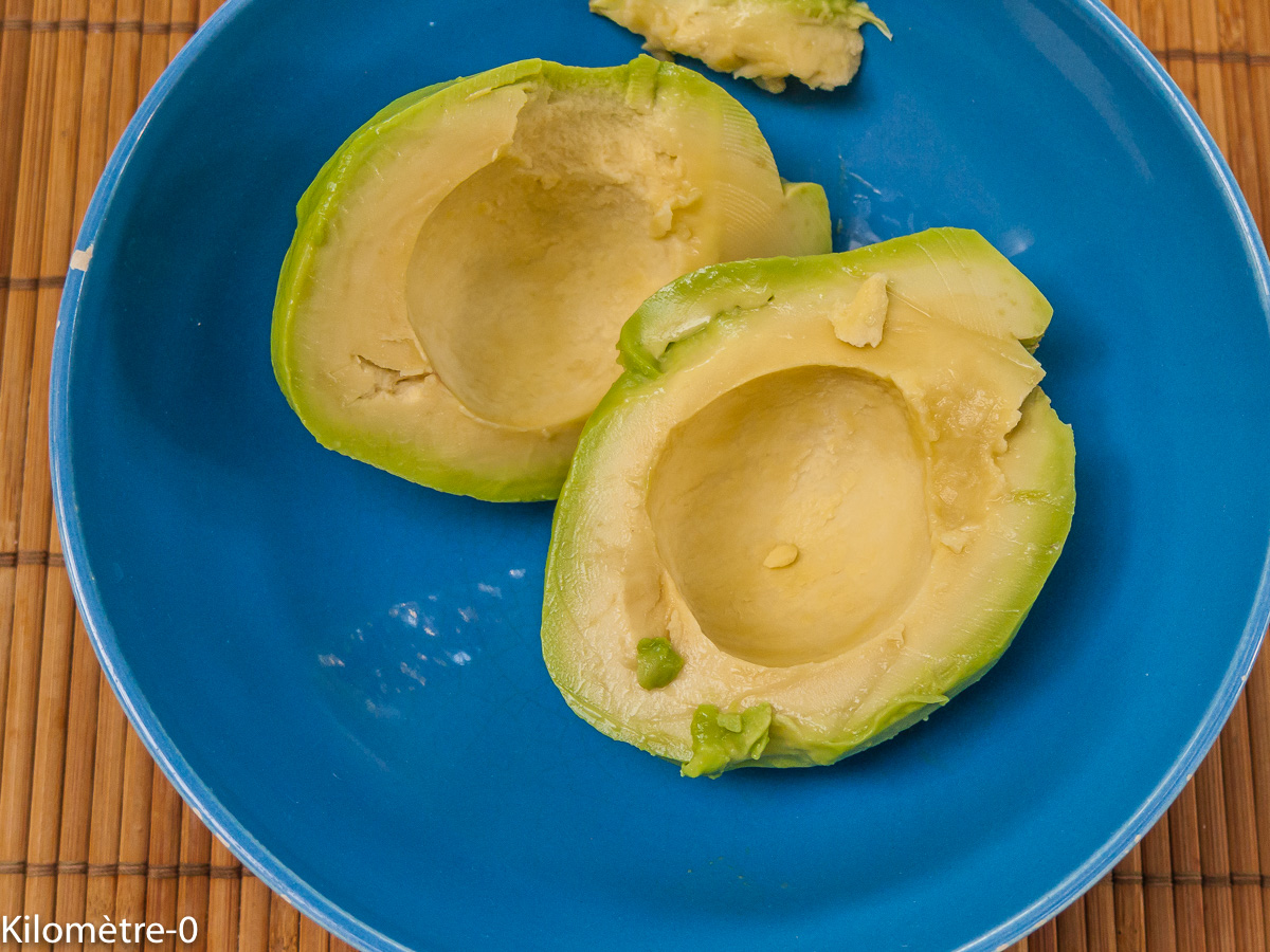 Photo de recette d'avocat de Kilomètre-0, blog de cuisine réalisée à partir de produits locaux et issus de circuits courts