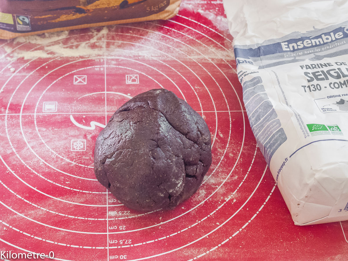 Photo de recette de pâte à tarte, seigle, chocolat de Kilomètre-0, blog de cuisine réalisée à partir de produits locaux et issus de circuits courts