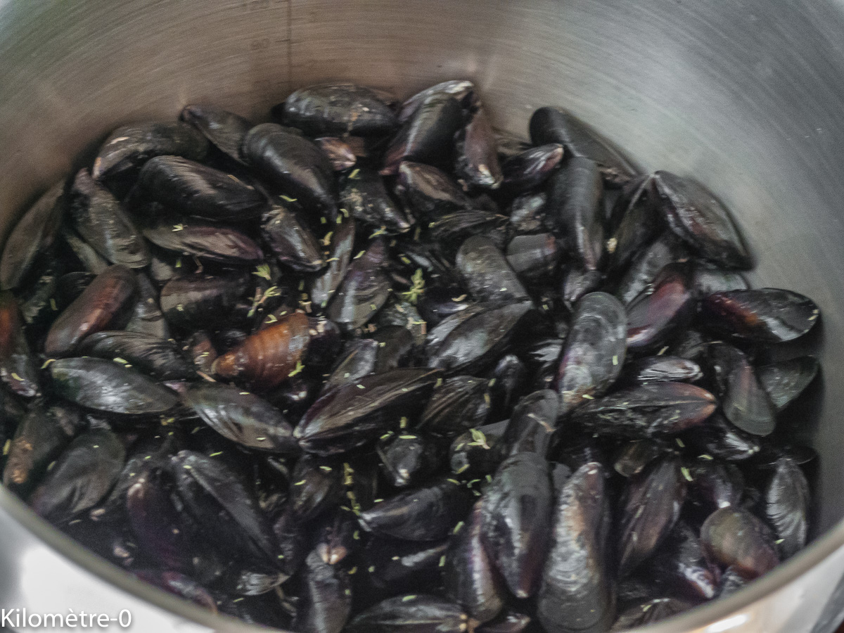 Photo de recette de moules faciles de Kilomètre-0, blog de cuisine réalisée à partir de produits locaux et issus de circuits courts
