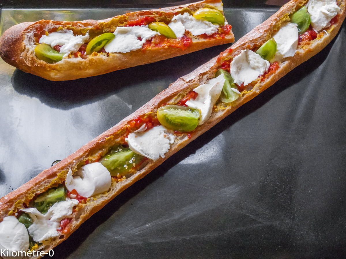 Photo de recette de baguette farcie, végétarien, healthy de Kilomètre-0, blog de cuisine réalisée à partir de produits locaux et issus de circuits courts