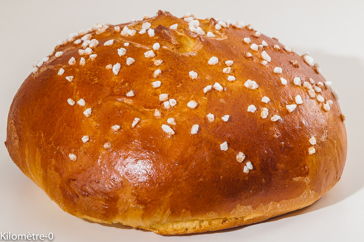 Photo de recette de mouna, brioche algérienne, espagnole de Kilomètre-0, blog de cuisine réalisée à partir de produits locaux et issus de circuits courts
