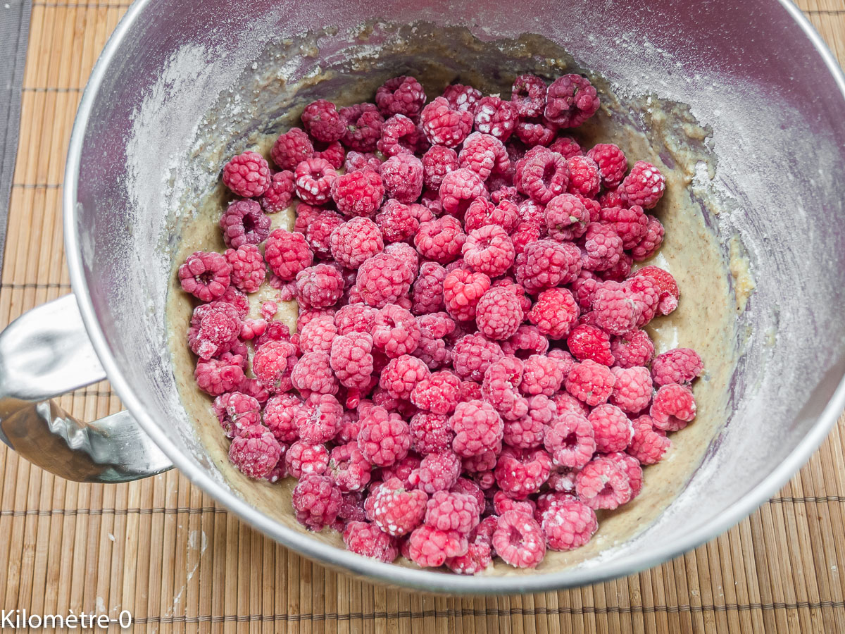 Photo de recette de gâteau aux framboises de Kilomètre-0, blog de cuisine réalisée à partir de produits locaux et issus de circuits courts
