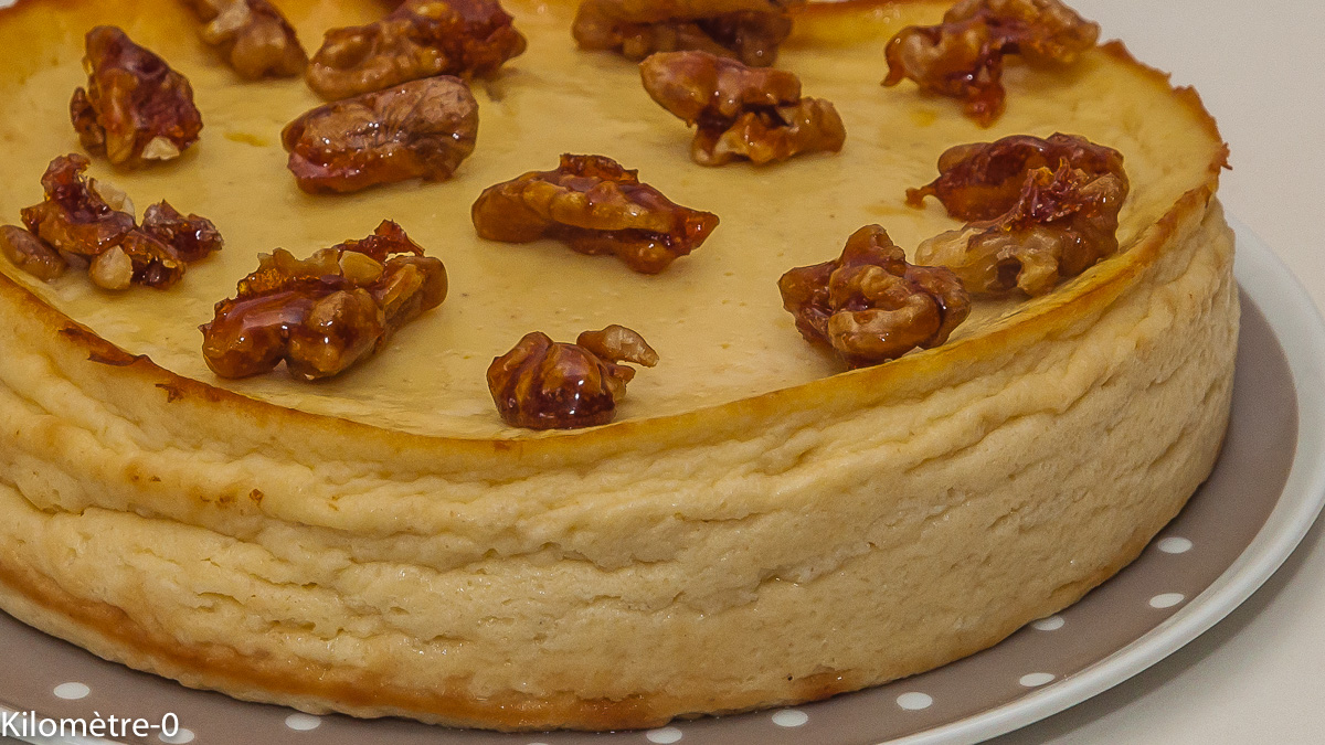 Photo de recette de gâteau, ricotta, noix, caramel, sauce caramel, noix caramélisées, automne, dessert, facile, rapide, Kilomètre-0, blog de cuisine réalisée à partir de produits locaux et issus de circuits courts