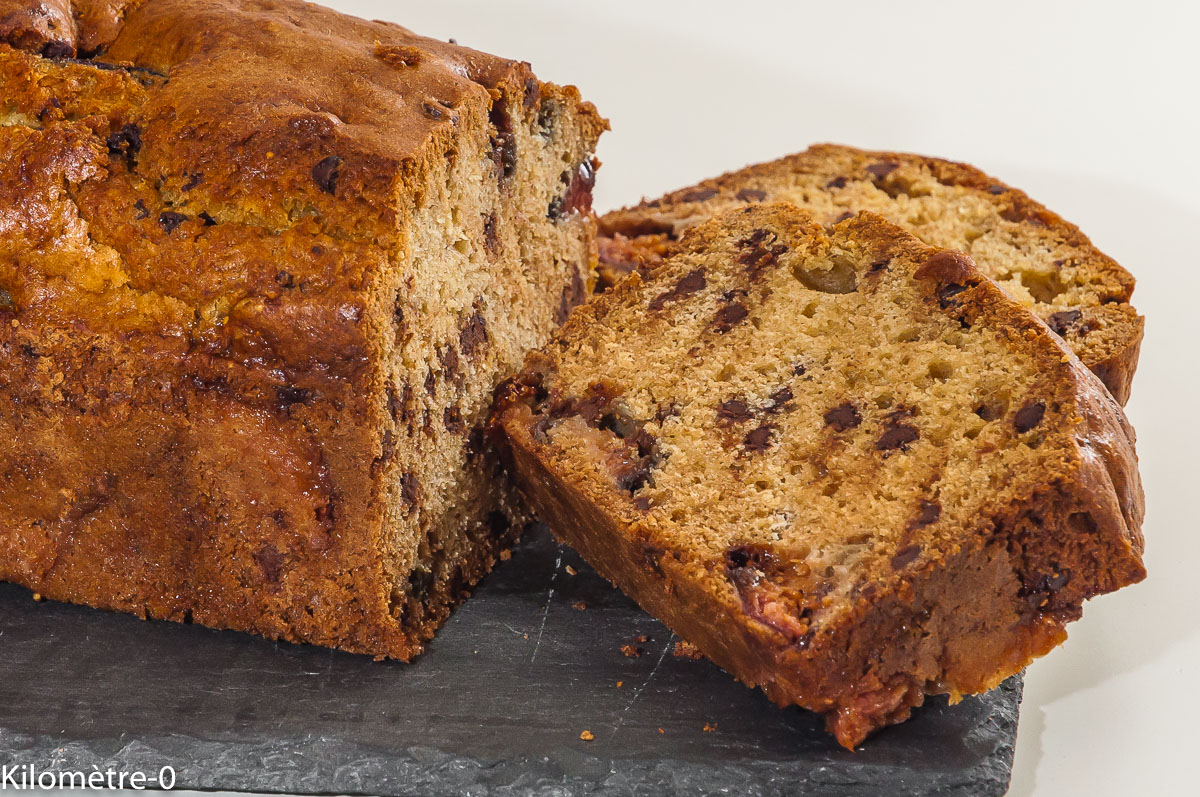 Photo de recette de gâteau maison, figues, chocolat, amande, facile, rapide, petit déjeuner, goûter, Kilomètre-0, blog de cuisine réalisée à partir de produits locaux et issus de circuits courts