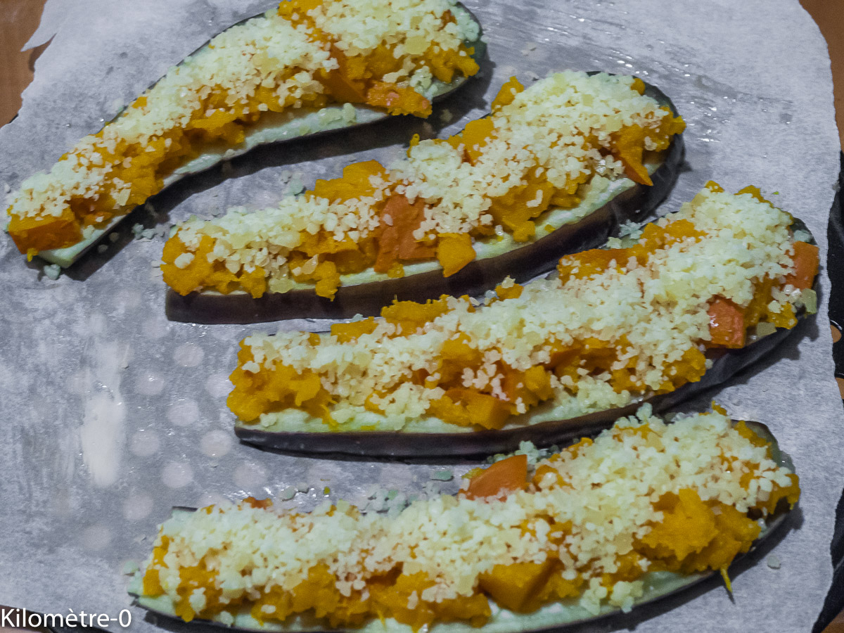 Photo de recette d'aubergine, végétarienne, potimarron, comté de Kilomètre-0, blog de cuisine réalisée à partir de produits locaux et issus de circuits courts