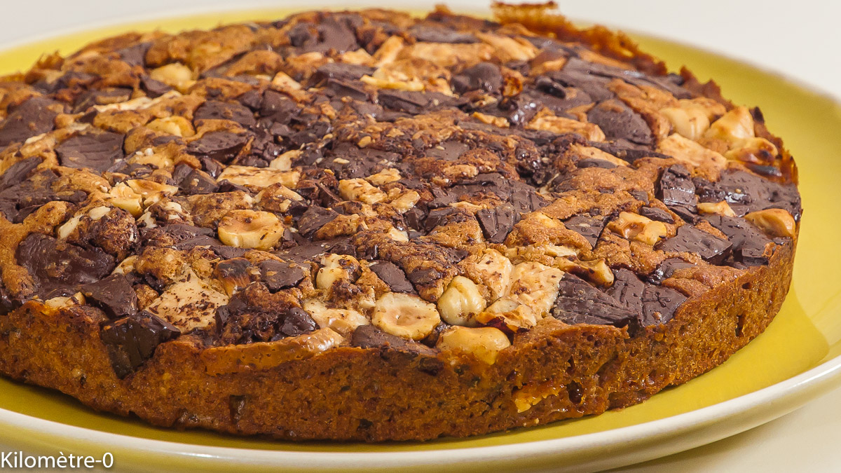 Photo de recette de gâteau facile, chocolat, goûter, blondie, blondies facile, rapide de Kilomètre-0, blog de cuisine réalisée à partir de produits locaux et issus de circuits courts