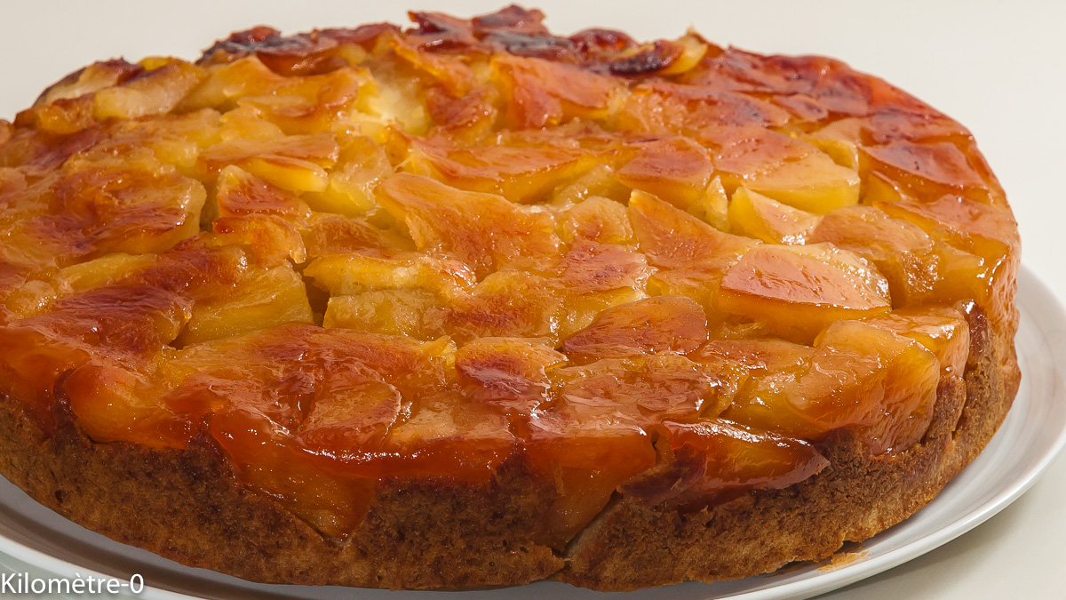 Photo de recette de tatin de pommes, gâteau petit déjeuner, fruits, recette healthy, facile, bio de Kilomètre-0, blog de cuisine réalisée à partir de produits locaux et issus de circuits courts