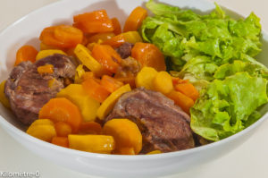 Photo de recette de, joues de porc,porc, mijoté, carottes, automne, hiver, facile, viande fondante, moelleuse, plat unique, de Kilomètre-0, blog de cuisine réalisée à partir de produits locaux et issus de circuits courts