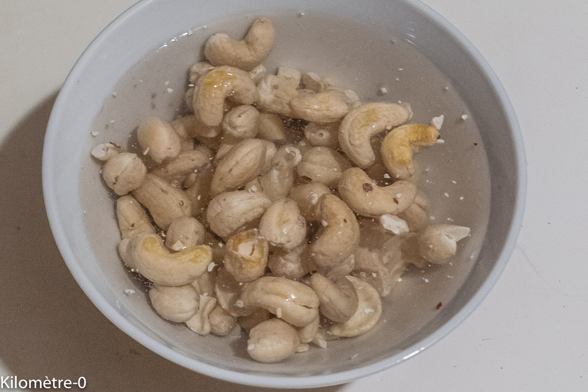 Photo de recette de noix de cajou, vegan de Kilomètre-0, blog de cuisine réalisée à partir de produits locaux et issus de circuits courts
