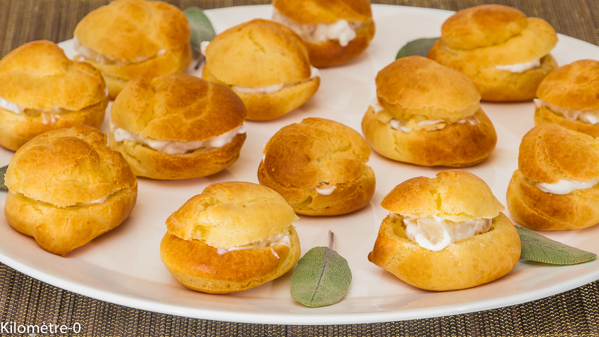 Photo de recette de choux salés maison, apéro, gorgonzola, poire, facile, Kilomètre-0, blog de cuisine réalisée à partir de produits locaux et issus de circuits courts