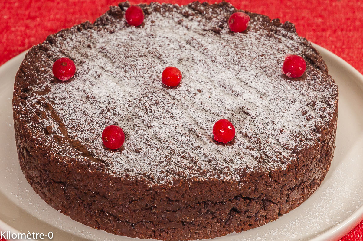 Photo de recette du gâteau le Martine's, gâteau au chocolat facile de Sophie Dudemaine de Kilomètre-0, blog de cuisine réalisée à partir de produits locaux et issus de circuits courts