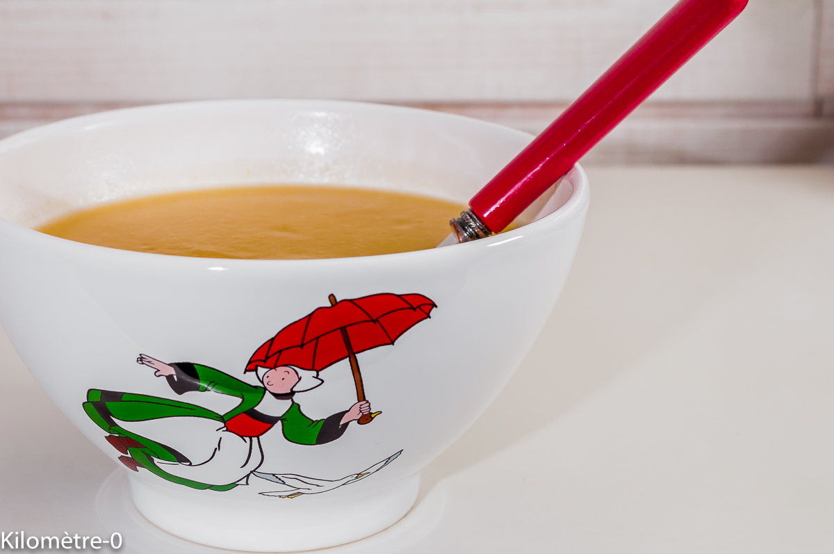 Photo de recette de soupe d'hiver, rutabaga, légumes, économique, facile, rapide, légère de Kilomètre-0, blog de cuisine réalisée à partir de produits de saison et issus de circuits courts