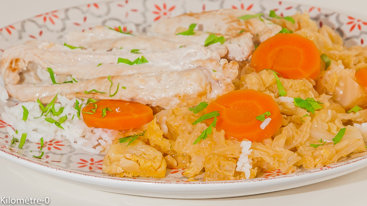 Photo de recette de beanchin, cuisine de Gambie, cuisine africaine, gambienne, poulet, chou, carotte, facile, rapide, économique, légère, bio de Kilomètre-0, blog de cuisine réalisée à partir de produits de saison et issus de circuits courts
