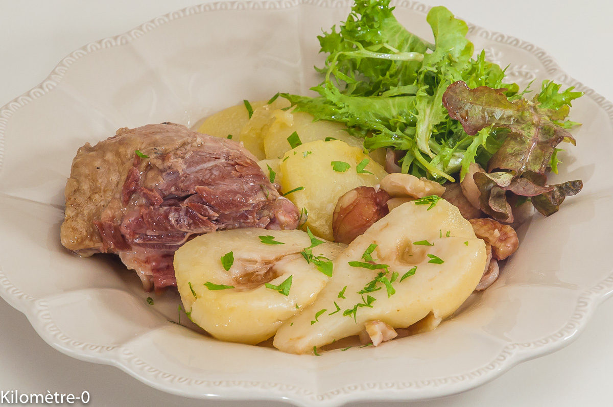 Photo de recette de confit d'oie, facile, poires, châtaignes de Kilomètre-0, blog de cuisine réalisée à partir de produits de saison et issus de circuits courts