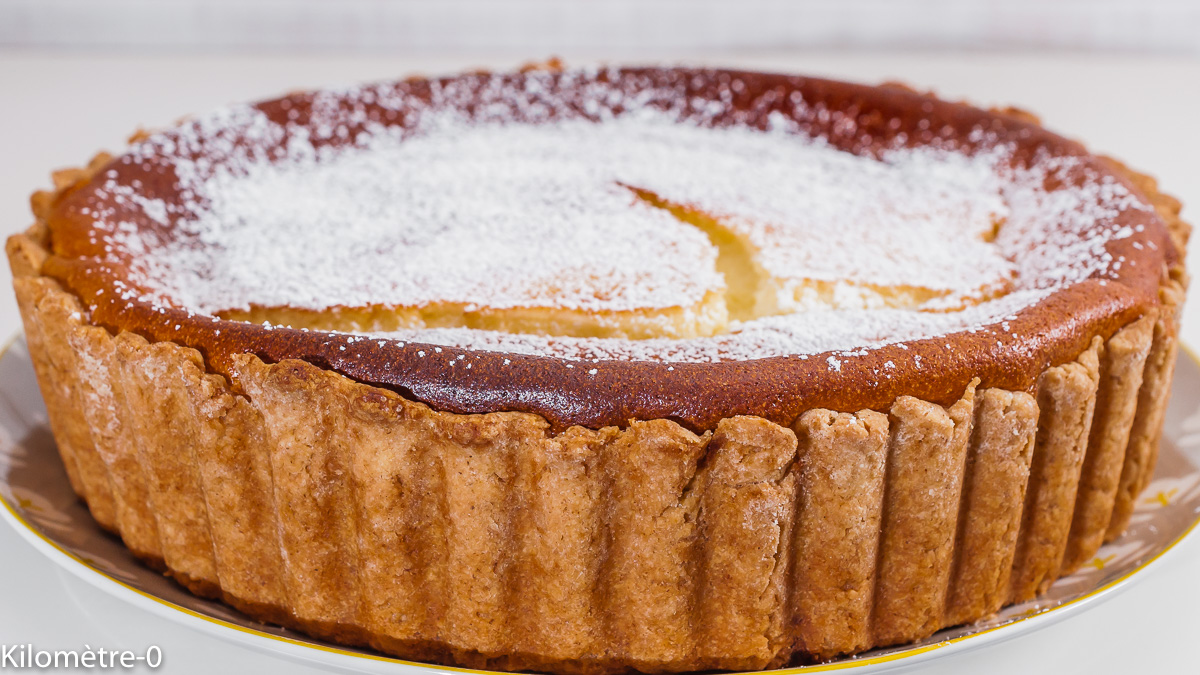 Photo de recette de gâteau au fromage blanc, facile, rapide, léger, healthy, végétarien, yaourt grec de Kilomètre-0, blog de cuisine réalisée à partir de produits de saison et issus de circuits courts