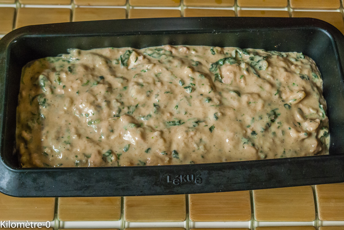 Photo de recette de cake salé maison aux orties et rillettes apéro, buffet, de Kilomètre-0, blog de cuisine réalisée à partir de produits de saison et issus de circuits courts