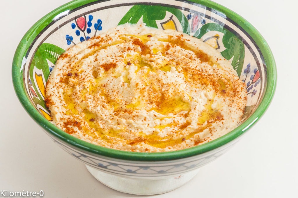 Photo de recette syrienne, cuisine de Syrie, facile, rapide, pois chiches, houmous, paprika, bio, healthy, végétarienne de de Kilomètre-0, blog de cuisine réalisée à partir de produits de saison et issus de circuits courts