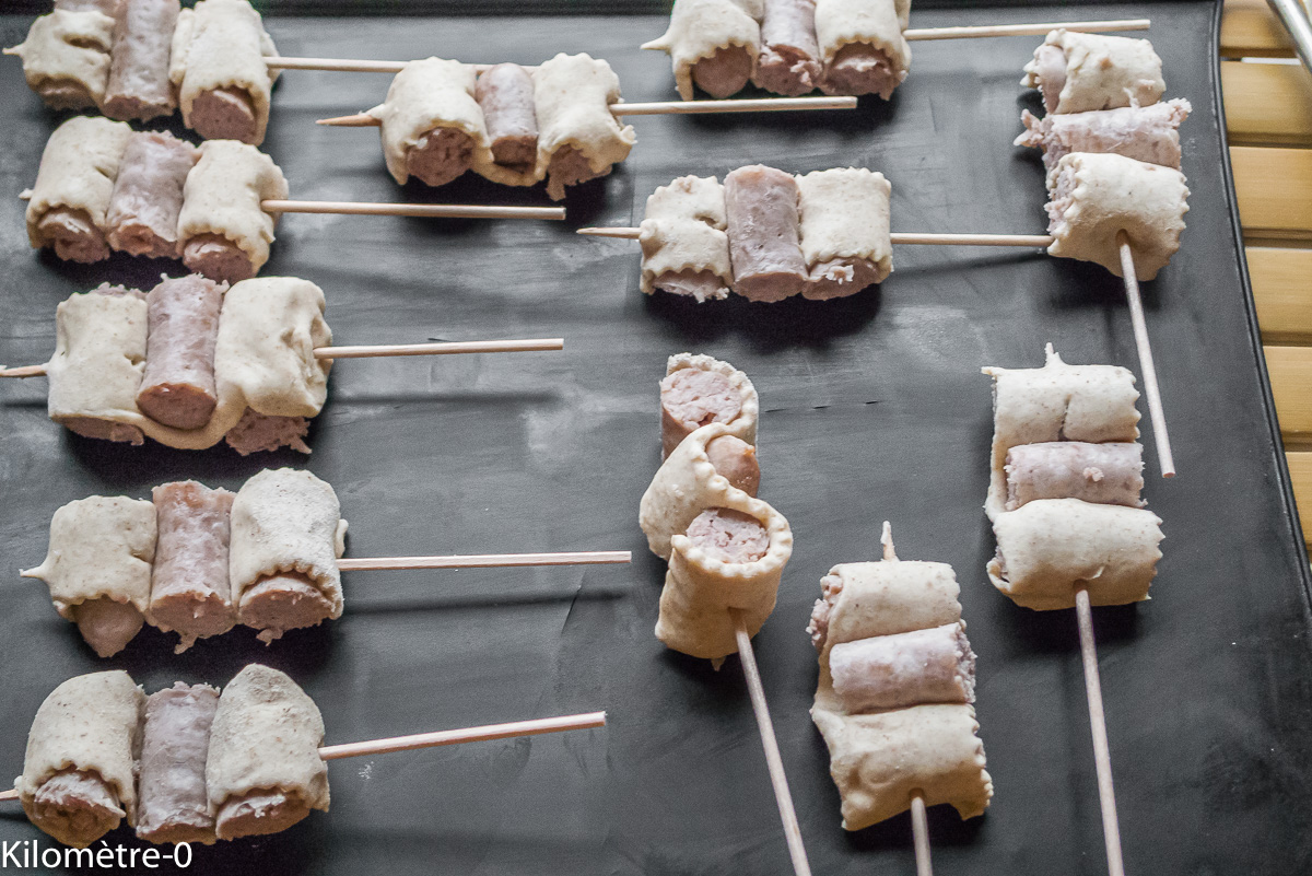 Photo de recette d'apéro facile, apéritif dinataoire, buffet, facile, rapide, saucisses, feuilleté de Kilomètre-0, blog de cuisine réalisée à partir de produits de saison et issus de circuits courts