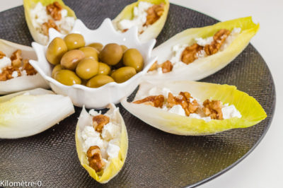 Photo de recette d'endive au fromage, facile, apéro, léger, healthy, végétarienne, noix, brebis, fêta de Kilomètre-0, blog de cuisine réalisée à partir de produits de saison et issus de circuits courts