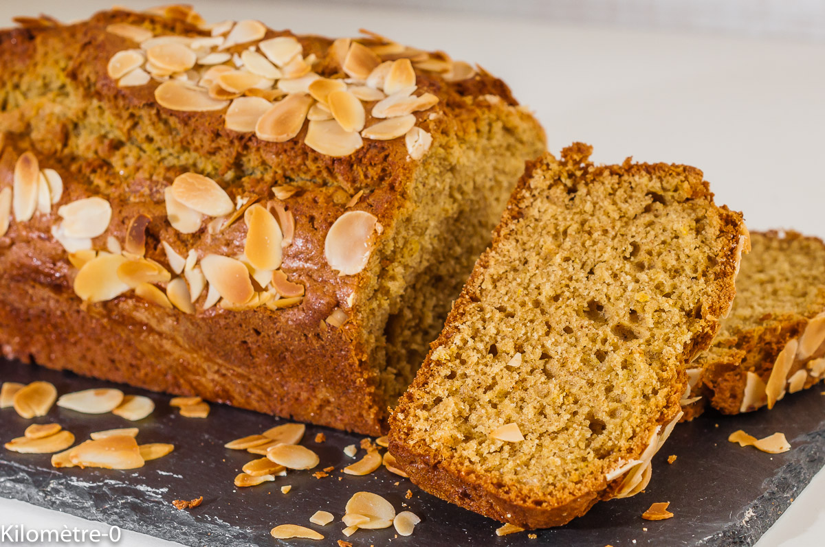 Photo de recette de gâteau facile, rapide, farine de seigle, cake, amandes, orange, léger, facile, healthy, végétarienne  Kilomètre-0, blog de cuisine réalisée à partir de produits de saison et issus de circuits courts