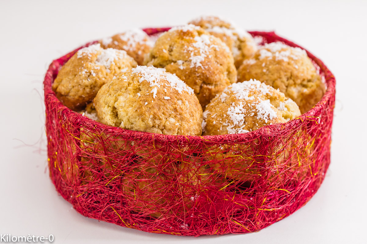 Photo de recette de gâteaux facile, rapide, à la noix de coco, recette tanzanienne, africaine, cuisine du monde, bio Kilomètre-0, blog de cuisine réalisée à partir de produits de saison et issus de circuits courts
