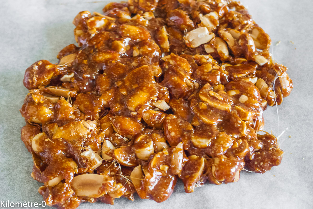 Photo de recette de cacahuètes, nougat, snack peanut, facile, rapide, deux ingrédients Kilomètre-0, blog de cuisine réalisée à partir de produits de saison et issus de circuits courts
