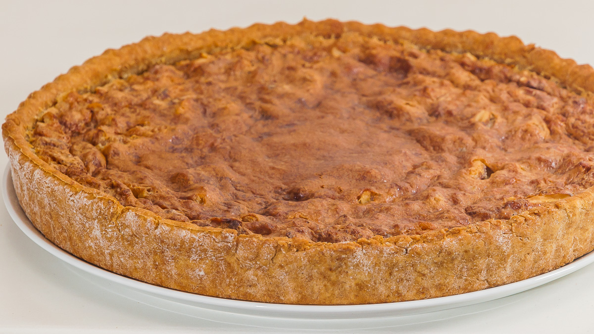 Photo de recette canadienne, nord américaine, Canada, cuisine du monde, tarte aux noix et sirop d'érable facile, fait maison, de Kilomètre-0, blog de cuisine réalisée à partir de produits de saison et issus de circuits courts