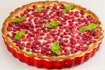 Photo de recette de dessert, gâteau, tarte à la ricotta et framboises, fruits rouges, été, estivale, healthy, léger de Kilomètre-0, blog de cuisine réalisée à partir de produits de saison et issus de circuits courts