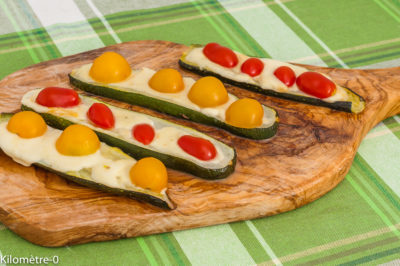 Photo de recette de courgette, tomates cerise, apéro, facile, végétarien, healthy, bio, facile, été, légumes, Kilomètre-0, blog de cuisine réalisée à partir de produits de saison et issus de circuits courts