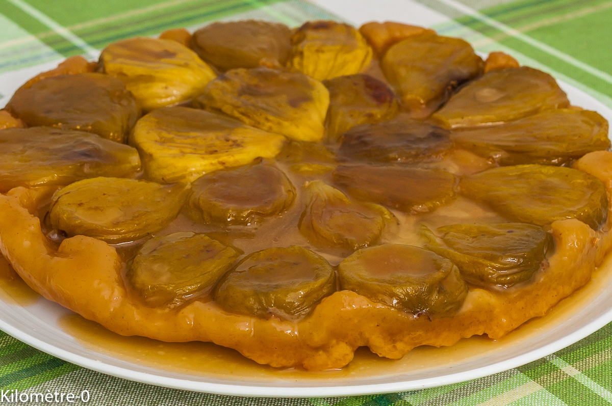 Photo de recette de tarte tatin facile, figues, pâte brisée, bio, dessert, Kilomètre-0, blog de cuisine réalisée à partir de produits de saison et issus de circuits courts