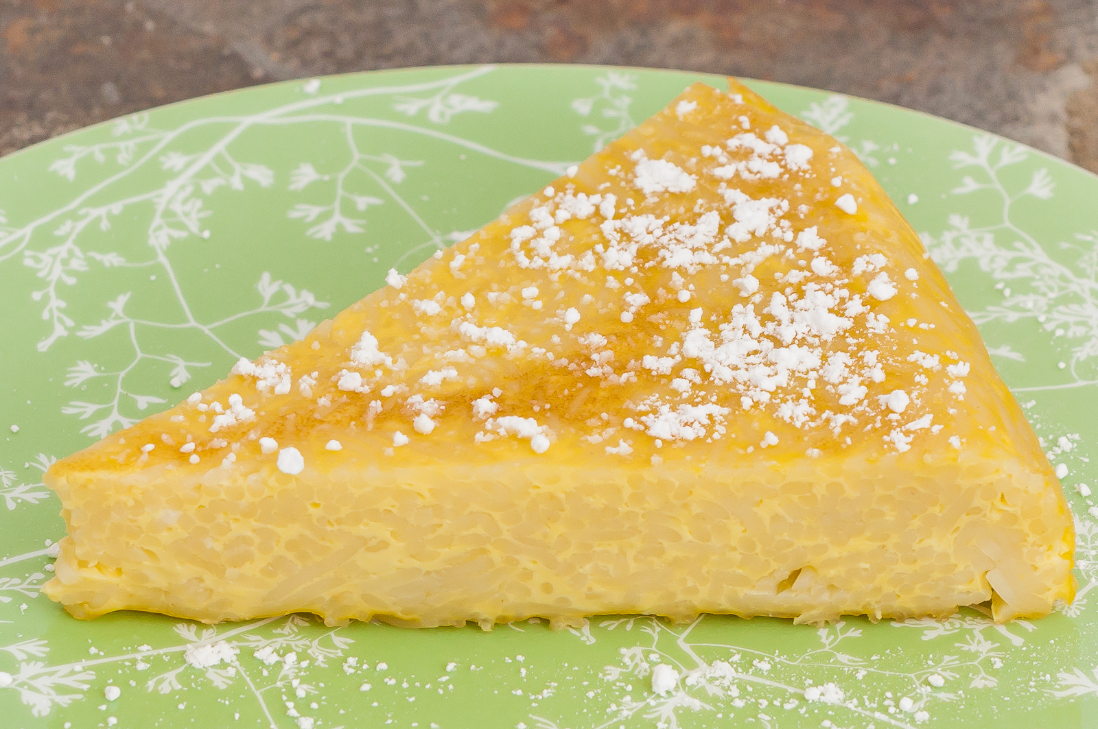 Photo de recette moldave, dessert, dessert de pâtes, gâteau, économique, Moldavie, facile, rapide, laitage , biode de Kilomètre-0, blog de cuisine réalisée à partir de produits de saison et issus de circuits courts