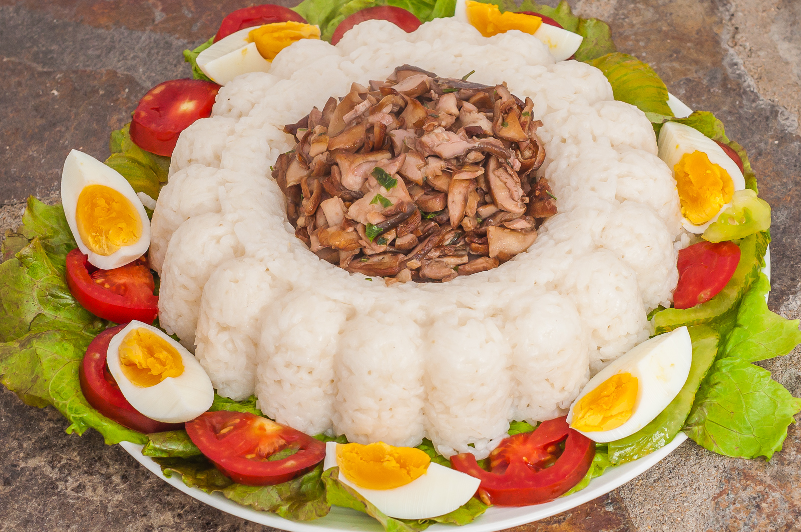 Photo de plat végétarien, facile, champignon, riz, légumes de de Kilomètre-0, blog de cuisine réalisée à partir de produits de saison et issus de circuits courts