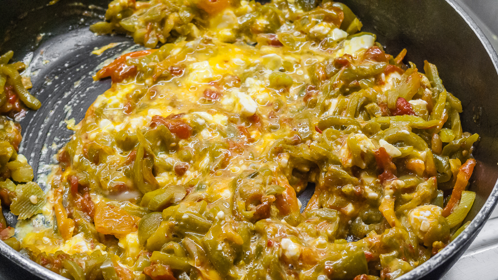 Photo de recette de mish mash bulgare, bio, végétarien, deKilomètre-0, blog de cuisine réalisée à partir de produits de saison et issus de circuits courts