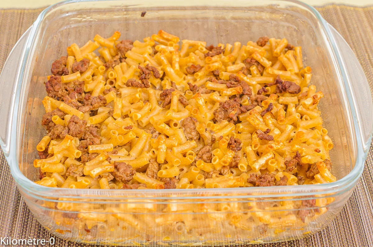 Photo de recette de gratin de pâtes, Finlande, finois, makaronilaatikko, gratin de macaronis finlandais, facile, rapide, bio, cuisine du monde de Kilomètre-0, blog de cuisine réalisée à partir de produits de saison et issus de circuits courts