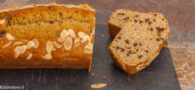 Photo de recette de cake sucré, gâteauy du matin, amandes, chocolat, facile, bio, healthy, gâteau, goûter, petit déjeuner, bio, Kilomètre-0, blog de cuisine réalisée à partir de produits de saison et issus de circuits courts