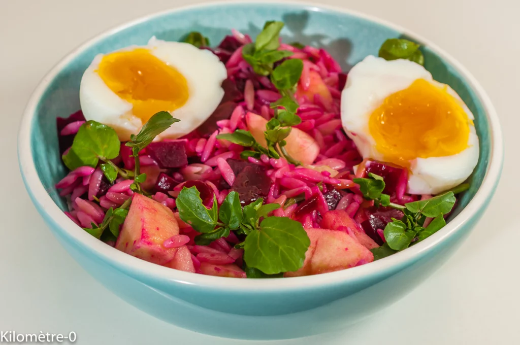 Salade de risoni aux betteraves, pommes et oeufs - Étape 3