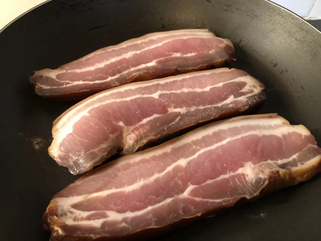 Cake aux poireaux et aux lardons - Étape 2