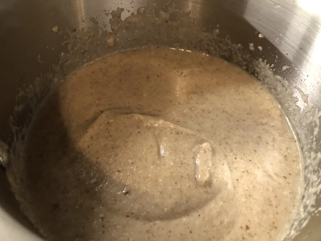 Crème de cèpes aux œufs pochés - Étape 7